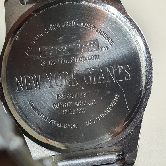 Game Time New York Giants Silver Stainless Steel Men's Watch - Picture 4 of 4
